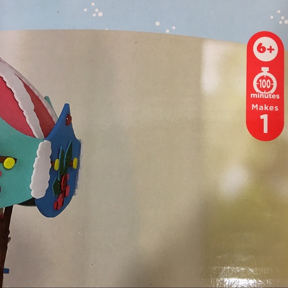 Creatology Winter Carousel Foam Holiday Kit New - Picture 3 of 5